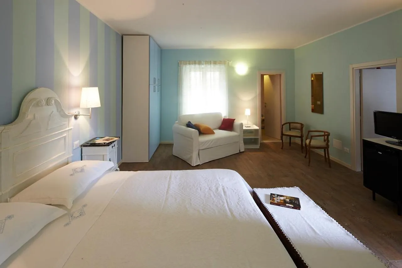 La Vecchia Latteria - B & B Gardone Riviera 0*,
