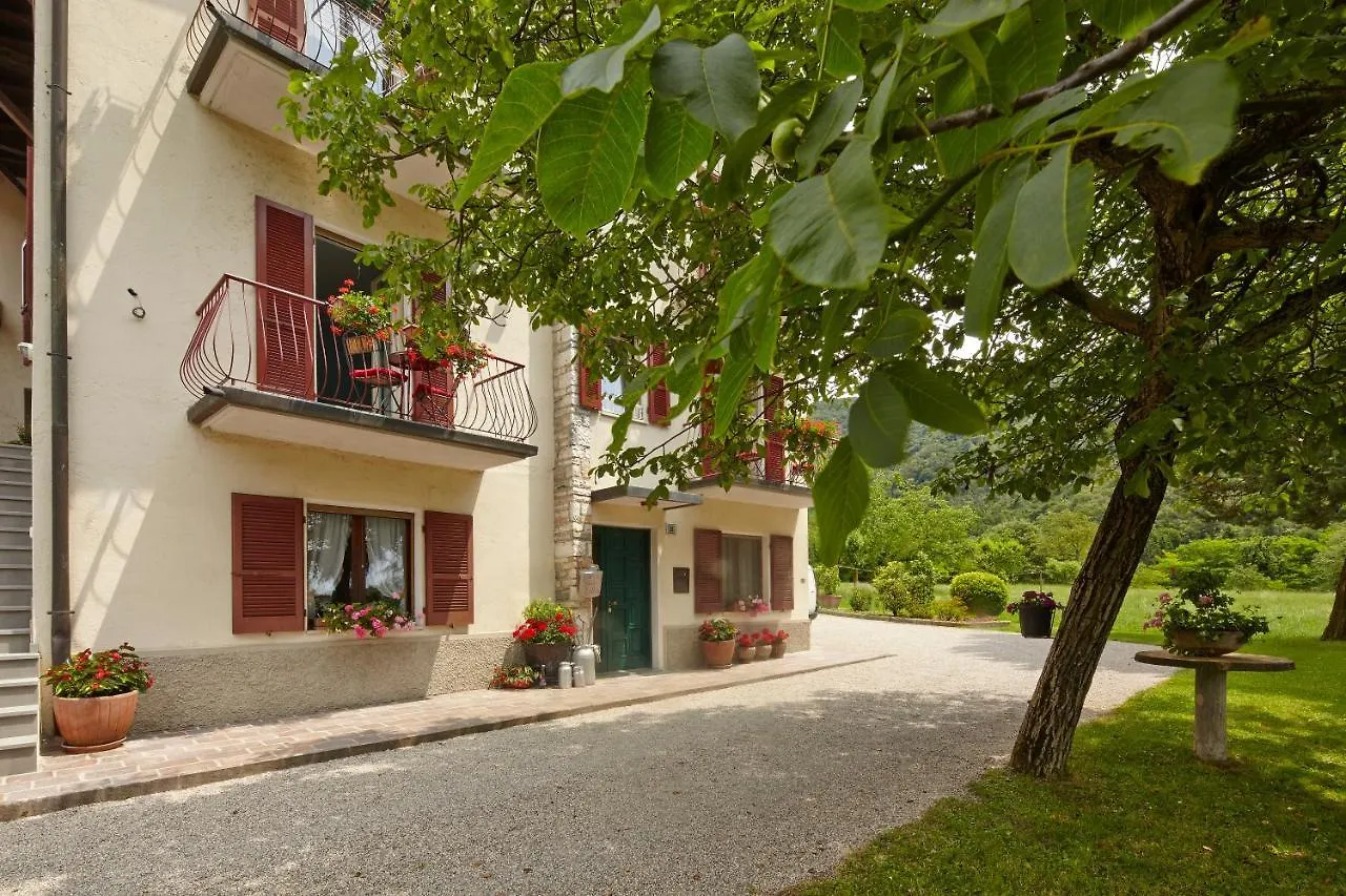 La Vecchia Latteria - B & B Gardone Riviera 0*,  Italy